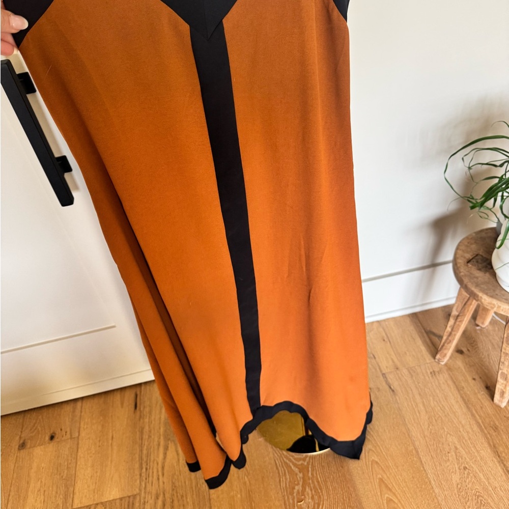 Pretty Garden Flowy Brown and Black Maxi Dress - Picture 3 of 4